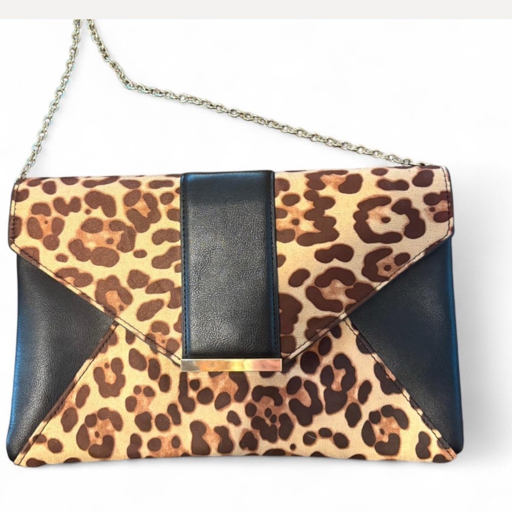 I.N.C International Concepts Luci Leopard Print Clutch